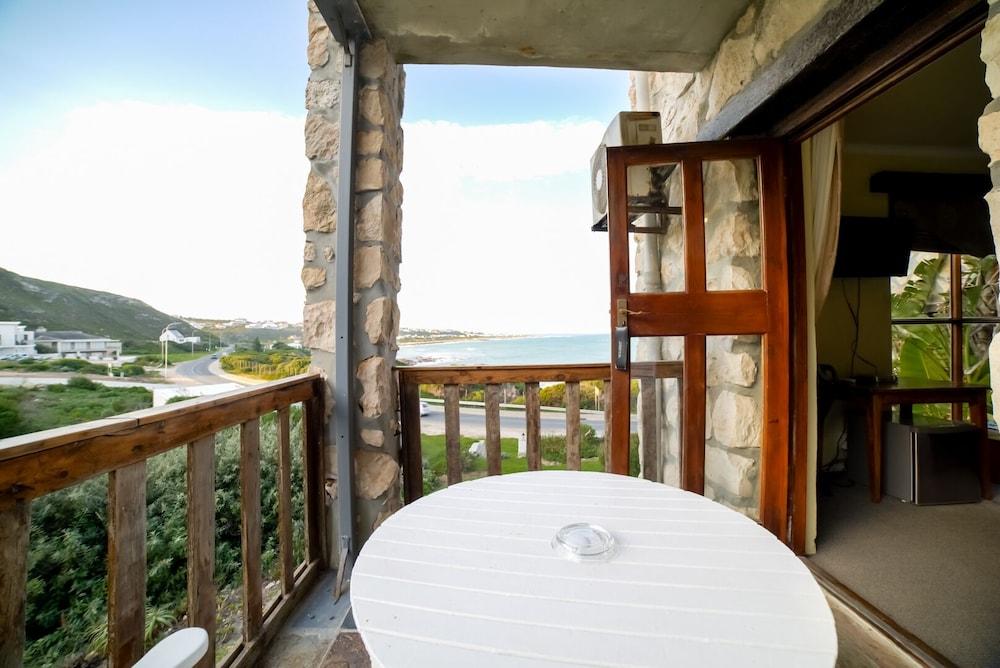 Agulhas Country Lodge Exteriör bild